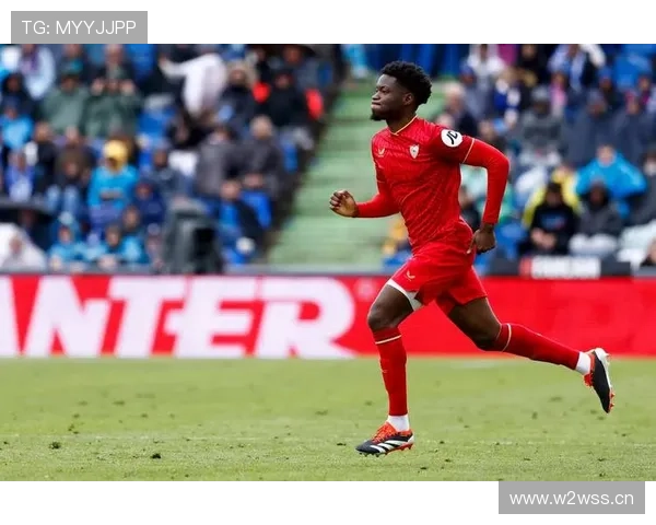 埃尔切对塞维利亚首发名单公布 古德利阿戈梅出战